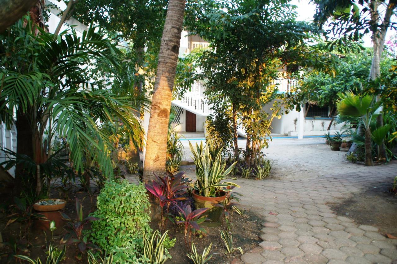 Hotel Villa Nirvana Pie de la Cuesta Bilik gambar